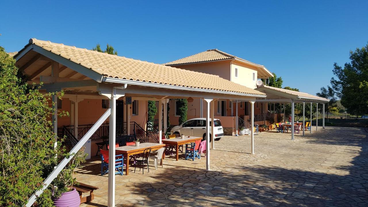 Evaggelia Studios Frínion Екстериор снимка